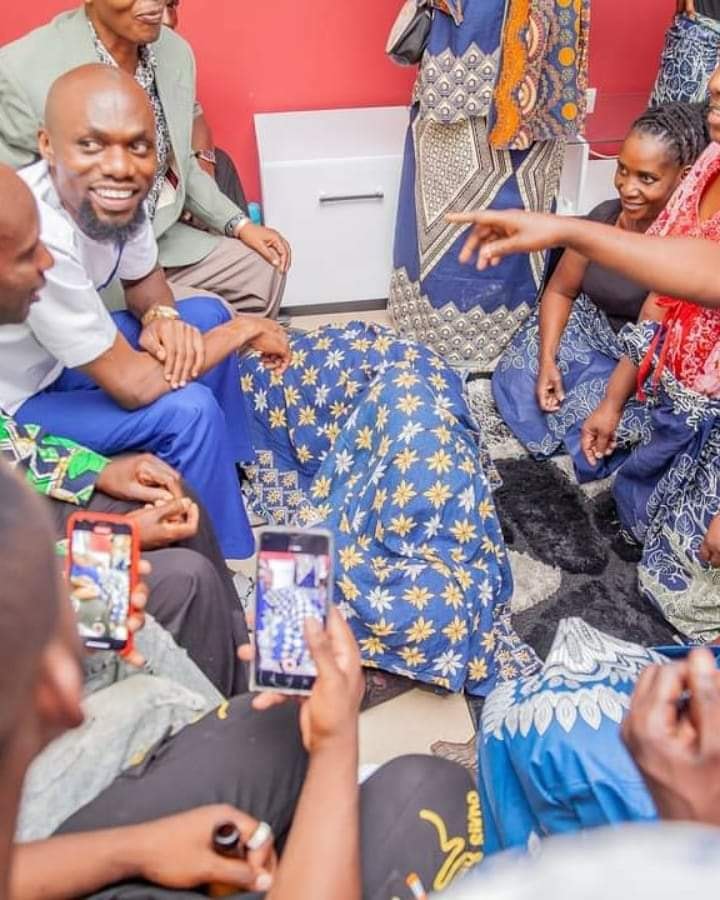 TiyeP's Receives & Eats His Chalanga Mulilo