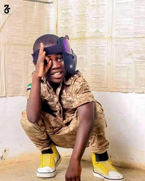 Fly Jay Ft. Kas Geezy - Ichobe