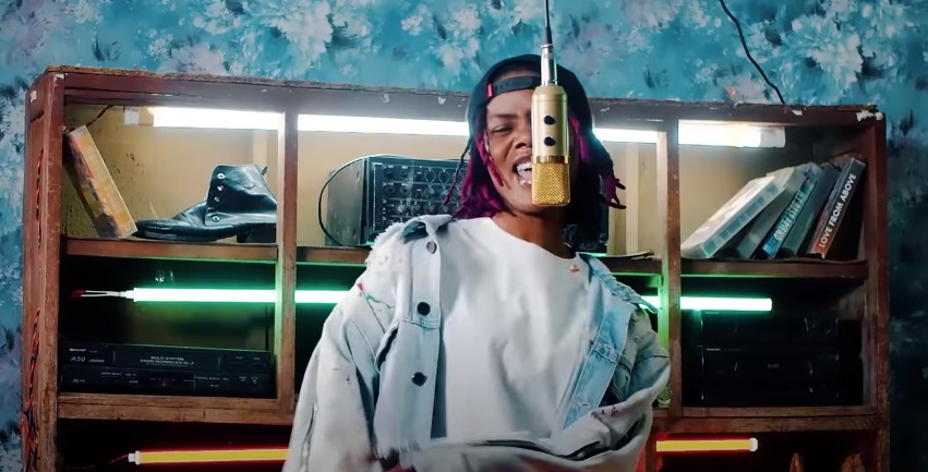 Lil Freak, Narjeh, Kash B, Tigress 34-7, Kendra Boo, Fhly Chiq Shaanah, Kimlaj & Trina South - "Female Fresh Man Cypher" Mp3 & Video