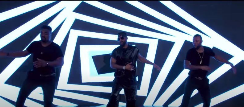 Download Fally Ipupa - "Nzoto" Mp3